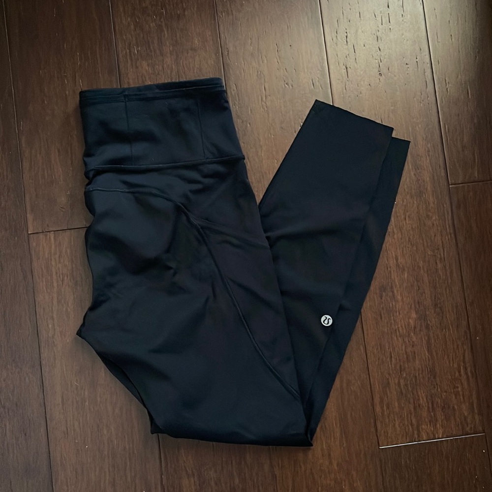 Lululemon leggings with pockets